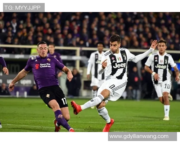 英超激战曼城大胜尤文红牌事件引发全场热议十大精彩进球回顾